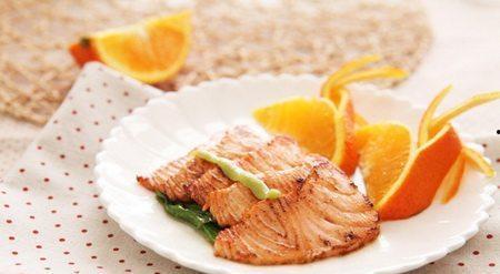 三文鱼的爆料方法视频,视频教你轻松掌握爆料技巧